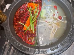 -袁老四老火锅(飞马水城店)