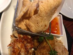 -WOLFGANG PUCK KITCHEN & BAR(迪士尼小镇店)