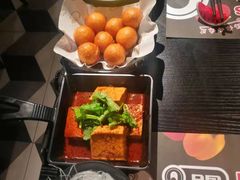 岩烧鱼蛋-8锅臭臭锅·正宗台湾小火锅(中心五路店)