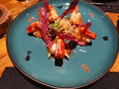 煎虾配紫薯泥薯片及姜味柠檬汁-AZUL by FUEL蓝色·法式酒馆(琶醍店)