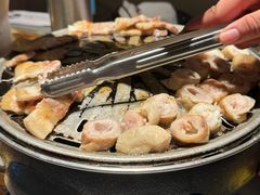 -草家酱蟹炭火烤肉店(珲春南路一店)
