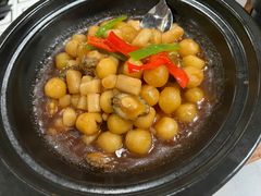 珍珠土豆焖鲍鱼仔-庆江南江南菜(琴湖溪里花园城店)