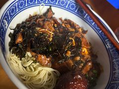 -沪西老弄堂面馆(定西路店)