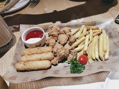 -菲滋意式餐厅(加州阳光二店)
