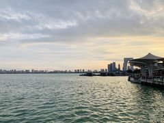 -岁粤Moon·湖景餐厅(月光码头店)
