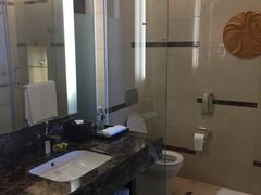 -青岛海尔洲际酒店