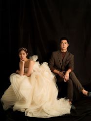 -雪中彩影婚纱摄影·微光艺术中心