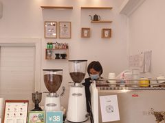 -3hills Cafe 三丘咖啡(新河北路店)