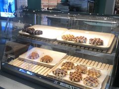 面包甜点陈列柜-肯德基(龙之梦购物中心店)
