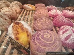 紫米乳酪面包-荷家面包生日蛋糕(大渡口万达广场店)