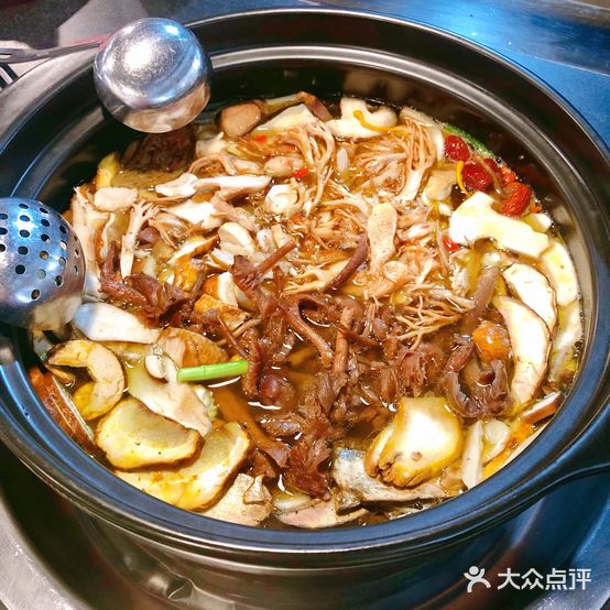 厚道野生菌火锅(丹霞店)