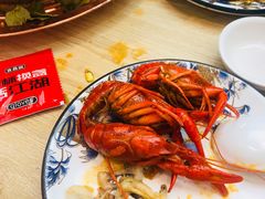 小龙虾-小鳌陪你小排档·四季小龙虾·田鸡·宵夜(中央第五街店)
