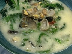 -明本湛江鸡•海鲜小厨(陈家祠店)