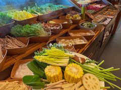 -牛YO寿喜烧·铁板烧和牛火锅自助(市府恒隆店)