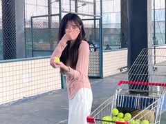-成都高新创新角度网球俱乐部