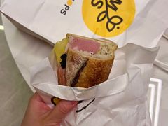 -Money Shops(愚园路店)