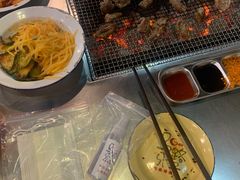 -马路牙子烧烤音乐酒馆(望京店)