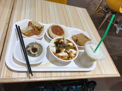 -光明·博海美食花园(上海瑞金医院12号楼店)