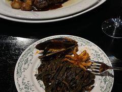 -Osteria Garden 生蚝花园餐厅(原进贤路店)