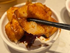 -渝是乎酸菜鱼·川渝小炒(新世界百货望京店)