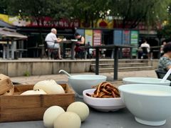 -食膳公园包子铺(烈士公园店)