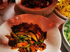 自贡盐煎肉-小河盐帮·私家菜·烤鸭(三元桥·霄云路店)