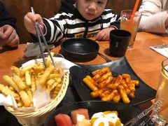 -肥肥虾庄·金牌油焖大虾(杨园滨江时代walk店)