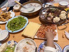 -美顺香食府鱼头老店(雪野湖店)