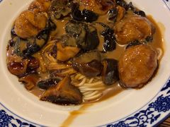 香菇面筋麻拌面-腔调面(斜土路店)