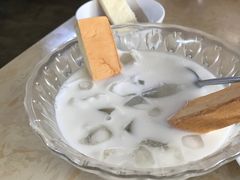 -啰啰冰屋(景洪总店)