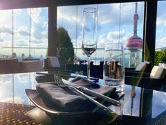 -FLAIR顶层餐厅酒吧(浦东丽思卡尔顿酒店)