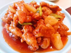 菠萝咕咾肉-吕氏疙瘩汤·新派鲁菜(欢乐汇店)
