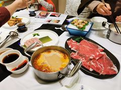 -红鼎豆捞·非遗鲍皇汤火锅(宝丰路店)