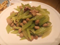 -陈阿婆鱼头泡饼·京味菜(复兴路店)
