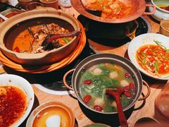 -吃饭皇帝大土家民族菜(正大广场店)