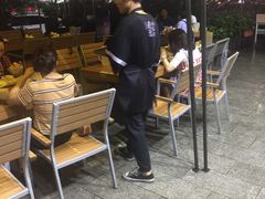 -龙巢盱眙龙虾·牛蛙·烧烤宵夜(八卦岭店)