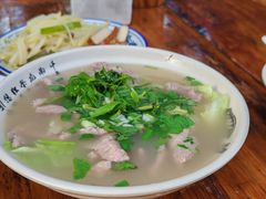 -杨三娘跷脚牛肉(羊子山西路店)