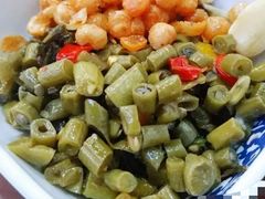 辣椒炸黄豆-湘人龙记老长沙米粉(鸟巢店)
