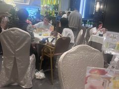 -万龙洲海鲜(大兴绿地缤纷城店)