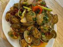 -郑记•不夜城烧烤•龙虾•虾蟹(黄鹤楼店)