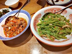 -俏湖兰·辣椒炒个肉(海沧店)