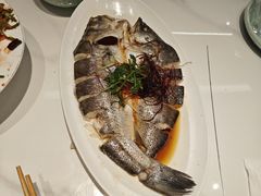 -嗨辣小聚·盘锦河蟹·海鲜烧烤龙虾(盘锦十年好店)