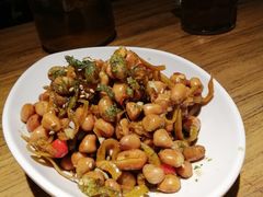 小毛鱼花生米-平娃三宝烧烤·面食(南小街店)