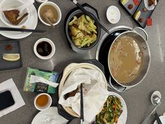 -郑猛记石岐鸽主题餐厅(长江店)