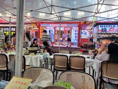 -刘姐啤酒鱼民族演艺餐厅(西街总店)