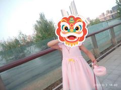 -南京眼步行桥