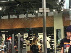 -NIKE(Osaka)