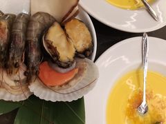 -牛YO寿喜烧·铁板烧和牛火锅自助(市府恒隆店)