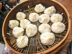 鲜肉小笼-万寿斋(山阴路店)