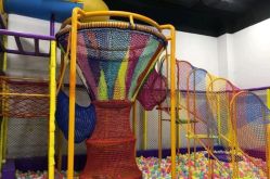 -蹦贝运动中心·蹦床·攀岩·闯关(龙岗店)